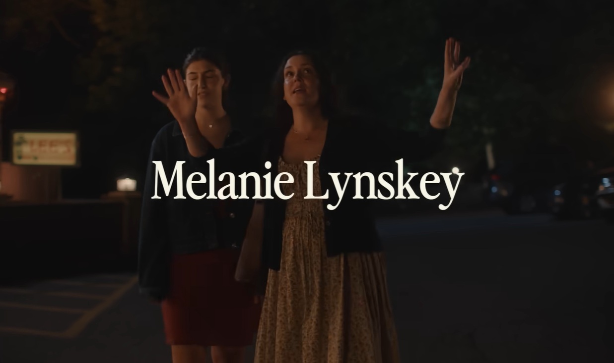 Don't Say Good Luck: Melanie Lynskey Cancer Storyline Explained in New Netflix Movie Don't Say Good Luck: Melanie Lynskey Cancer Storyline Explained in New Netflix Movie